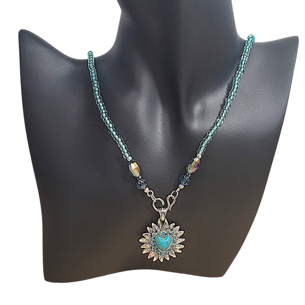 Hand Crafted Two Pendant(s) Necklace - Picture 5 of 7